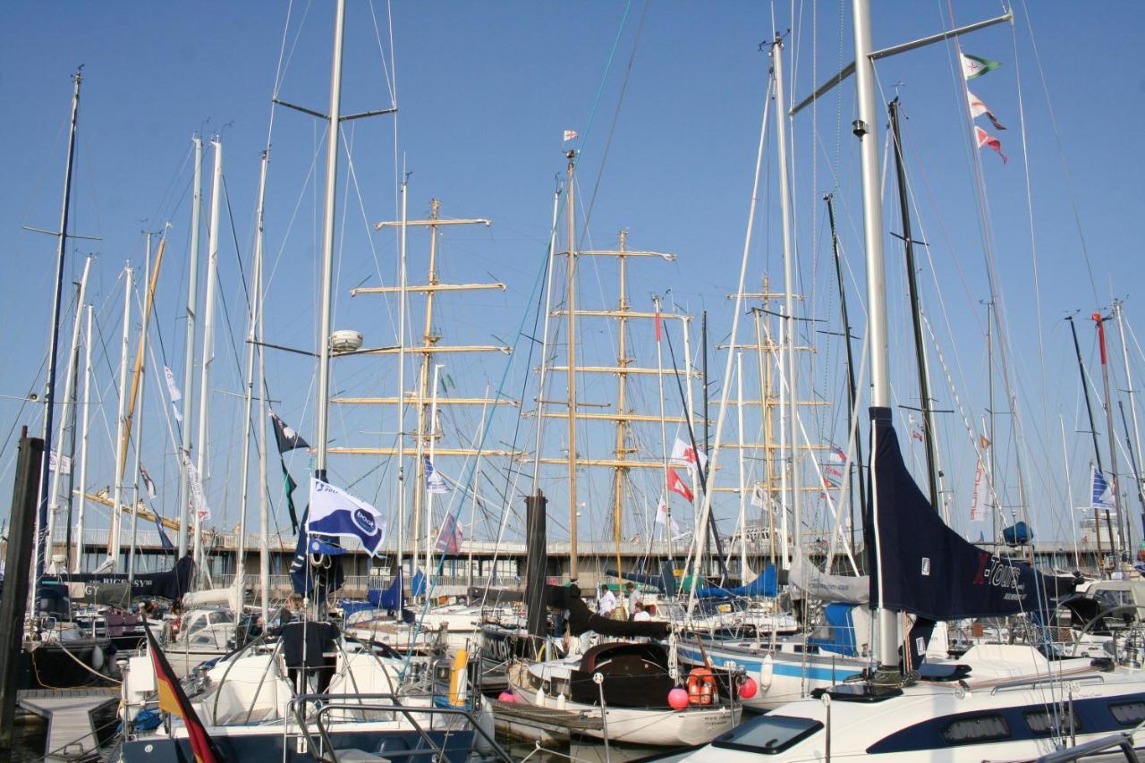 Havenkoje Cuxhaven Exterior foto
